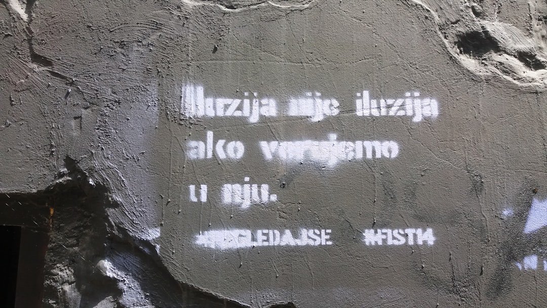 「死の詩人たち」をZ世代に見せたら、マジでドン引きされたんだけど~!💖